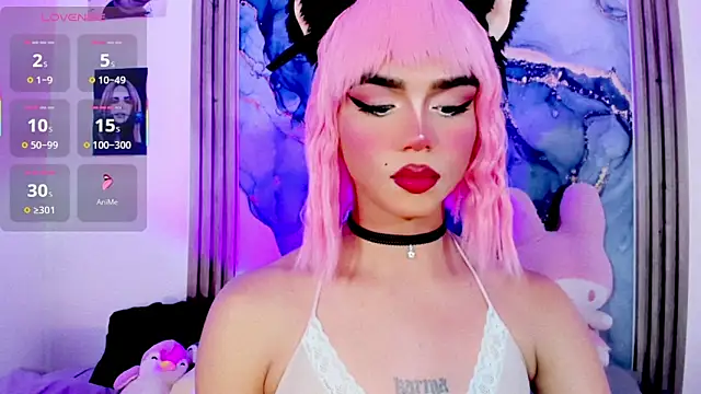Snapshot of blonde_queen- chatting on April 16, 2026, 9:39 pm blonde queen- online show from April 16, 2026, 9:39 pm