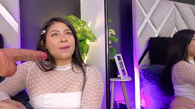 Snapshot of Aleksa_way chatting on April 27, 2026, 1:20 pm Aleksa way online show from April 27, 2026, 1:20 pm