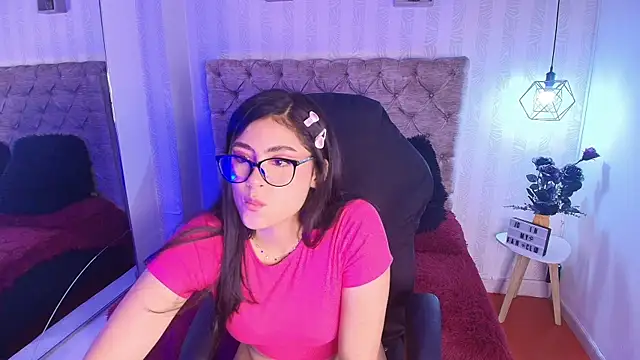 Snapshot of Aleksa_way chatting on May 19, 2026, 2:46 pm Aleksa way online show from May 19, 2026, 2:46 pm