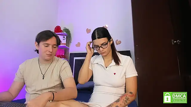 Snapshot of Mariana_and_Ronny chatting on July 24, 2026, 9:44 pm Mariana and Ronny online show from July 24, 2026, 9:44 pm