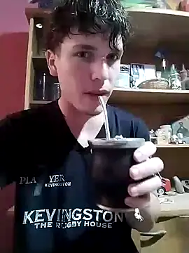 Snapshot of MpKev chatting on March 16, 2026, 4:10 pm MpKev online show from March 16, 2026, 4:10 pm