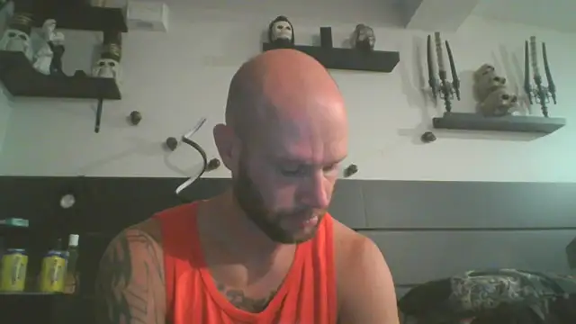 Snapshot of CaptCraker chatting on April 10, 2026, 6:31 am CaptCraker online show from April 10, 2026, 6:31 am