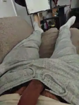 Snapshot of Bennygerner1991 chatting on March 26, 2026, 8:23 am Bennygerner1991 online show from March 26, 2026, 8:23 am