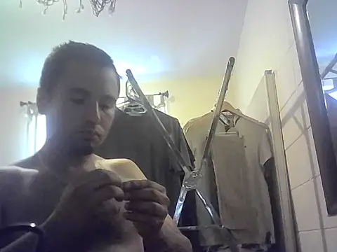 Snapshot of Relk130p chatting on June 19, 2026, 9:31 pm Relk130p online show from June 19, 2026, 9:31 pm