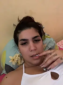 Snapshot of Hopeluna chatting on August 7, 2026, 9:43 pm Hopeluna online show from August 7, 2026, 9:43 pm