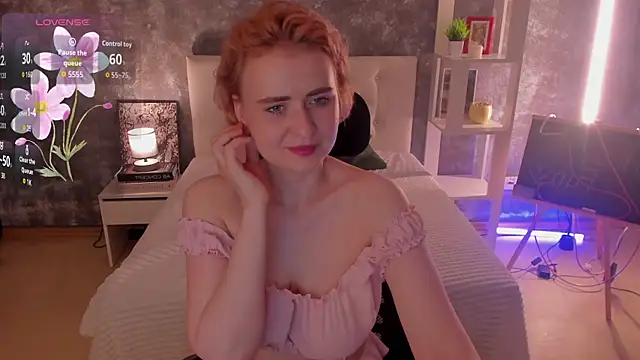 Snapshot of Shiny_Liss chatting on July 9, 2026, 2:01 am Shiny Liss online show from July 9, 2026, 2:01 am
