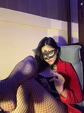 Kiee 19 online show from May 3, 2026, 7:17 pm