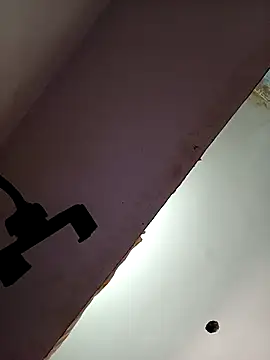 School teacher12 online show from April 9, 2026, 8:31 am