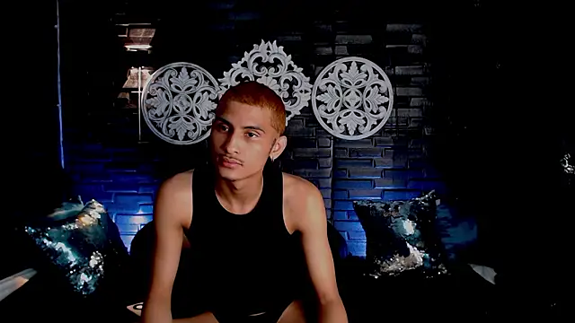 Snapshot of nico_twink7 chatting on March 16, 2026, 2:53 pm nico twink7 online show from March 16, 2026, 2:53 pm