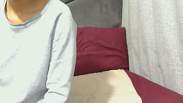 Snapshot of Melitaxx chatting on June 23, 2026, 4:10 am Melitaxx online show from June 23, 2026, 4:10 am