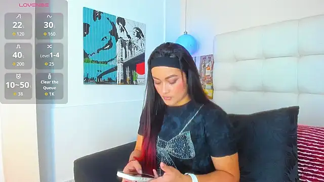 Tatiana24  online show from April 21, 2026, 9:21 pm