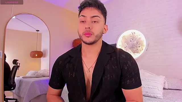 Dylan vega01 online show from March 19, 2026, 1:00 pm