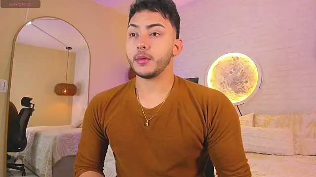 Dylan vega01 online show from March 16, 2026, 11:47 am