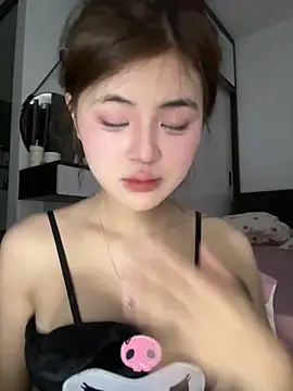 Sweet20-20 online show from May 3, 2026, 7:02 am