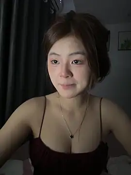 Snapshot of Sweet20-20 chatting on May 6, 2026, 3:16 pm Sweet20-20 online show from May 6, 2026, 3:16 pm
