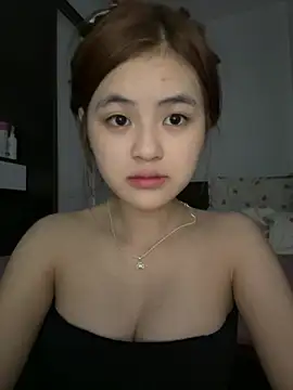 Snapshot of Sweet20-20 chatting on June 30, 2026, 5:13 pm Sweet20-20 online show from June 30, 2026, 5:13 pm