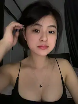 Snapshot of Sweet20-20 chatting on June 9, 2026, 5:36 pm Sweet20-20 online show from June 9, 2026, 5:36 pm