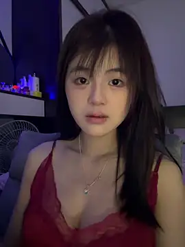 Snapshot of Sweet20-20 chatting on July 25, 2026, 8:33 am Sweet20-20 online show from July 25, 2026, 8:33 am