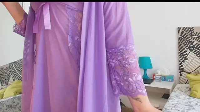 Snapshot of IreneBlue_ chatting on June 15, 2026, 8:03 am IreneBlue online show from June 15, 2026, 8:03 am