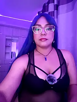 PiscisGirl online show from April 25, 2026, 6:49 am