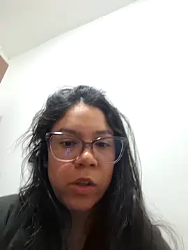 Aila Phone online show from April 18, 2026, 11:16 pm