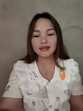 Snapshot of Mina_xYx chatting on July 18, 2026, 3:20 pm Mina xYx online show from July 18, 2026, 3:20 pm