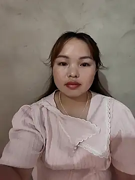 Snapshot of Mina_xYx chatting on June 5, 2026, 8:20 am Mina xYx online show from June 5, 2026, 8:20 am