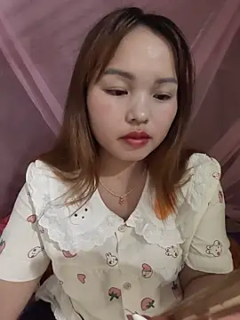 Snapshot of Mina_xYx chatting on June 28, 2026, 2:56 pm Mina xYx online show from June 28, 2026, 2:56 pm