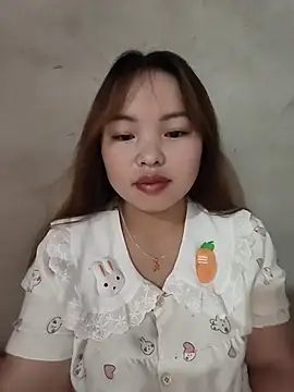 Snapshot of Mina_xYx chatting on July 28, 2026, 3:14 am Mina xYx online show from July 28, 2026, 3:14 am