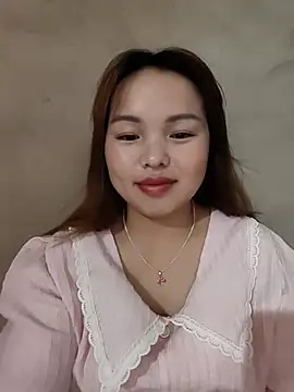 Snapshot of Mina_xYx chatting on June 19, 2026, 1:50 pm Mina xYx online show from June 19, 2026, 1:50 pm