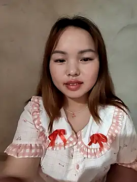 Snapshot of Mina_xYx chatting on July 1, 2026, 3:29 am Mina xYx online show from July 1, 2026, 3:29 am