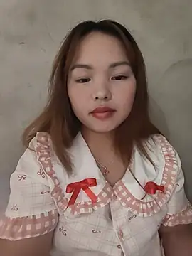 Snapshot of Mina_xYx chatting on July 7, 2026, 6:47 am Mina xYx online show from July 7, 2026, 6:47 am
