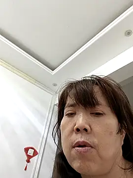 Snapshot of xushour chatting on May 10, 2026, 4:53 pm xushour online show from May 10, 2026, 4:53 pm