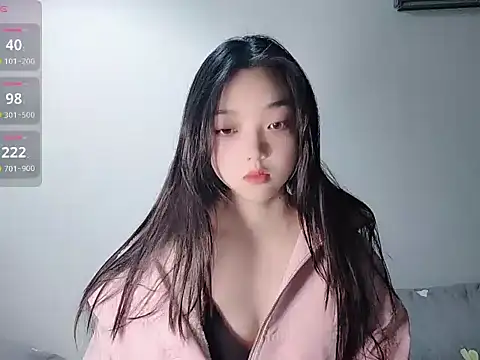 Snapshot of oblakitty_ chatting on March 16, 2026, 11:18 pm oblakitty online show from March 16, 2026, 11:18 pm