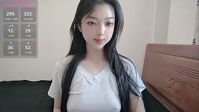 oblakitty  online show from May 5, 2026, 12:46 am