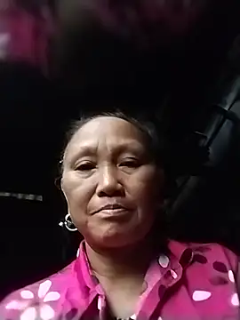 Snapshot of mayxmayxx chatting on July 16, 2026, 7:38 am mayxmayxx online show from July 16, 2026, 7:38 am