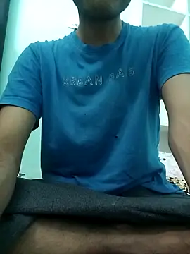 Itsyourboy2125 online show from March 21, 2026, 11:25 am