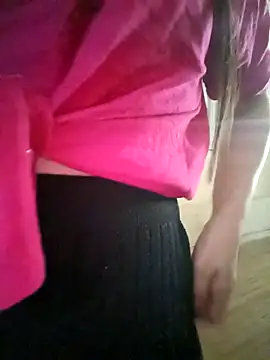 Sury sexyy online show from May 6, 2026, 5:00 am