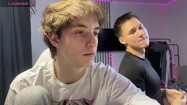 Hunks bromance online show from March 22, 2026, 6:31 pm