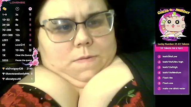 bigtitsrus999 online show from March 16, 2026, 8:07 am