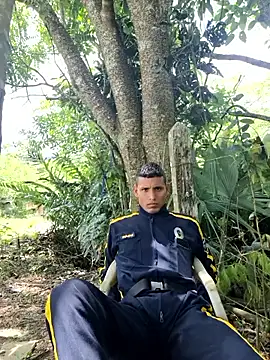 Snapshot of Flaco28king chatting on April 21, 2026, 4:24 pm Flaco28king online show from April 21, 2026, 4:24 pm