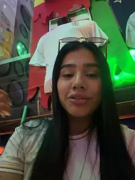 AlisonBeltran1 online show from July 8, 2026, 2:46 am