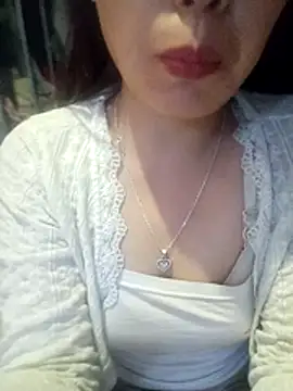 Snapshot of Abi-ni chatting on May 9, 2026, 10:18 am Abi-ni online show from May 9, 2026, 10:18 am