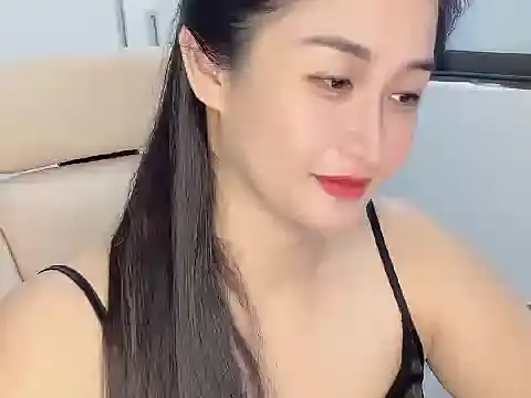 Snapshot of AmyLinee_1 chatting on June 21, 2026, 5:08 pm AmyLinee 1 online show from June 21, 2026, 5:08 pm