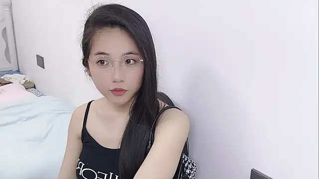 Snapshot of MIAOMIAO-666 chatting on April 21, 2026, 12:23 pm MIAOMIAO-666 online show from April 21, 2026, 12:23 pm