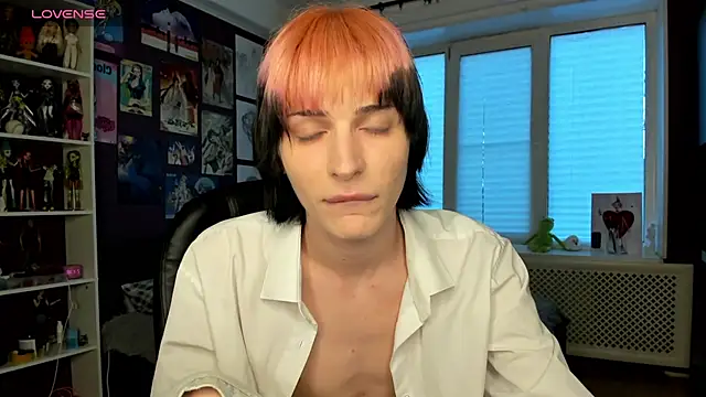 Snapshot of sweet_peach___ chatting on May 17, 2026, 6:19 pm sweet peach online show from May 17, 2026, 6:19 pm