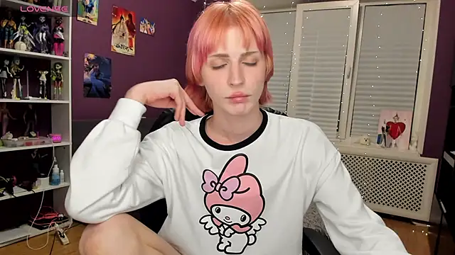Snapshot of sweet_peach___ chatting on May 15, 2026, 7:34 pm sweet peach online show from May 15, 2026, 7:34 pm