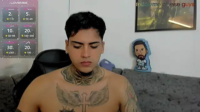Snapshot of sweetlatinoboy chatting on June 27, 2026, 12:22 pm sweetlatinoboy online show from June 27, 2026, 12:22 pm