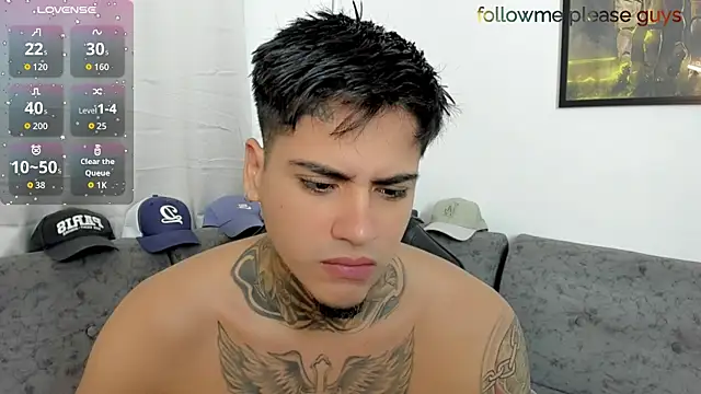 Snapshot of sweetlatinoboy chatting on July 4, 2026, 10:10 am sweetlatinoboy online show from July 4, 2026, 10:10 am