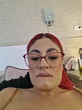 Snapshot of Scarlet_Evanss_ chatting on July 1, 2026, 8:09 pm Scarlet Evanss online show from July 1, 2026, 8:09 pm